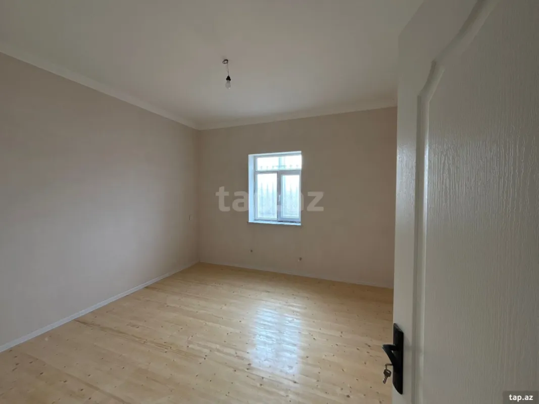 Satılır 3 otaqlı həyət evi