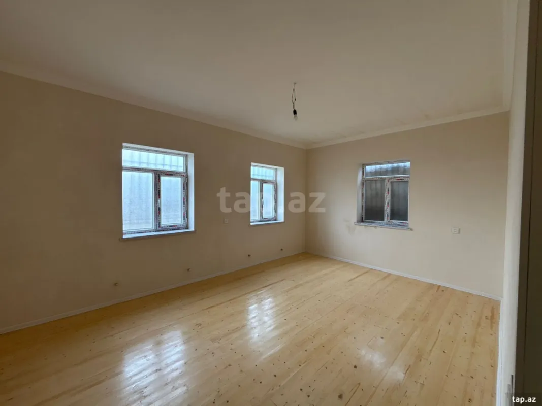 Satılır 3 otaqlı həyət evi