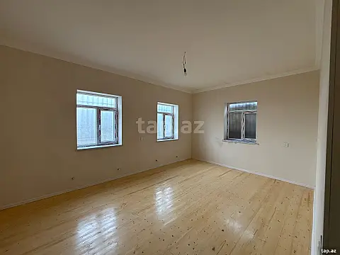 Satılır 3 otaqlı həyət evi