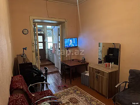Satılır 1 otaqlı həyət evi 32 m²