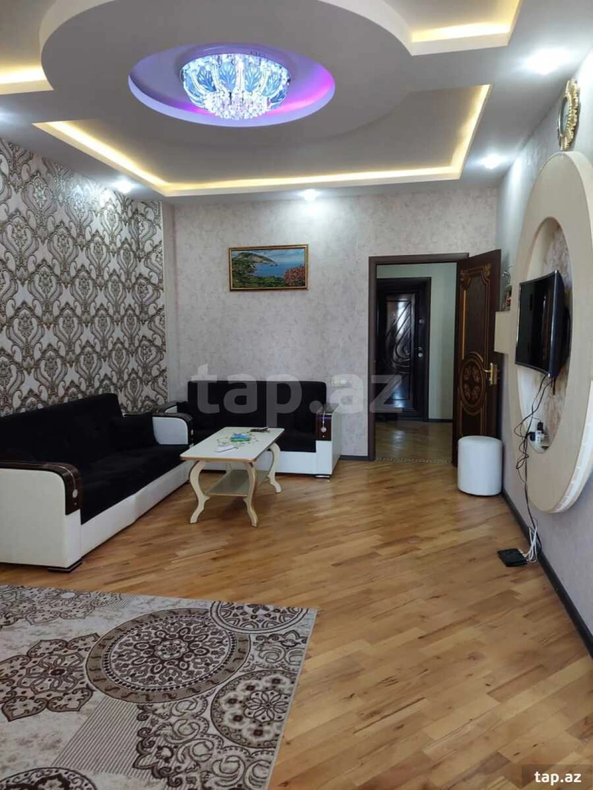 Kirayə verilir 2 otaqlı yeni tikili 65 m²