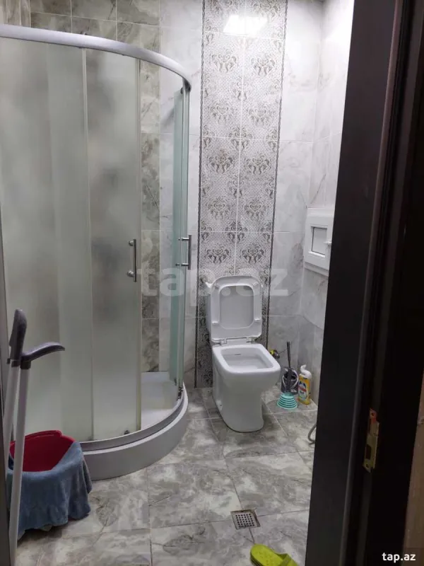 Kirayə verilir 2 otaqlı yeni tikili 65 m²