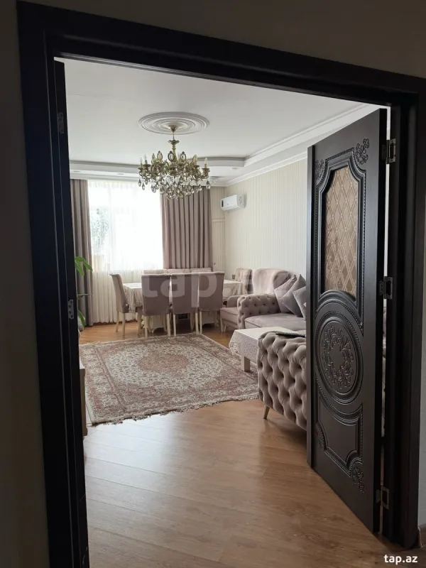 Kirayə verilir 3 otaqlı yeni tikili 90 m²