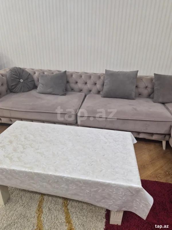 Kirayə verilir 3 otaqlı yeni tikili 90 m²