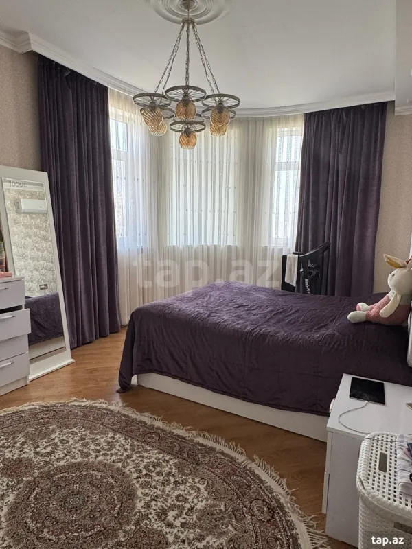 Kirayə verilir 3 otaqlı yeni tikili 90 m²