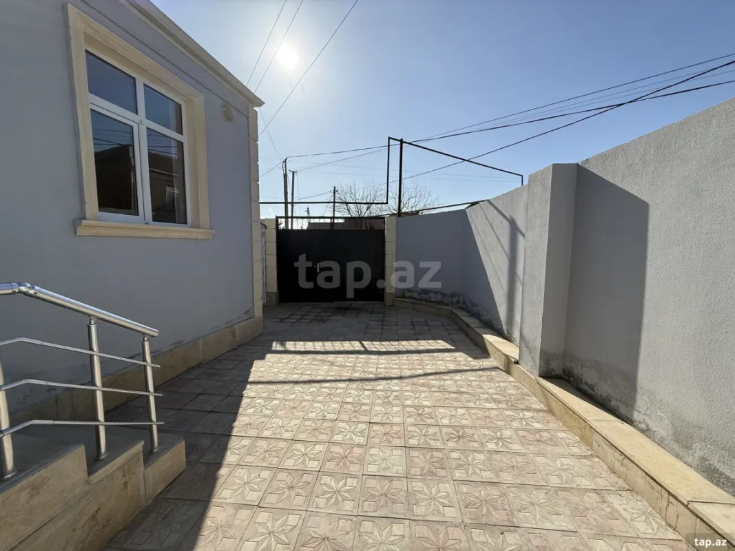 Satılır 3 otaqlı həyət evi