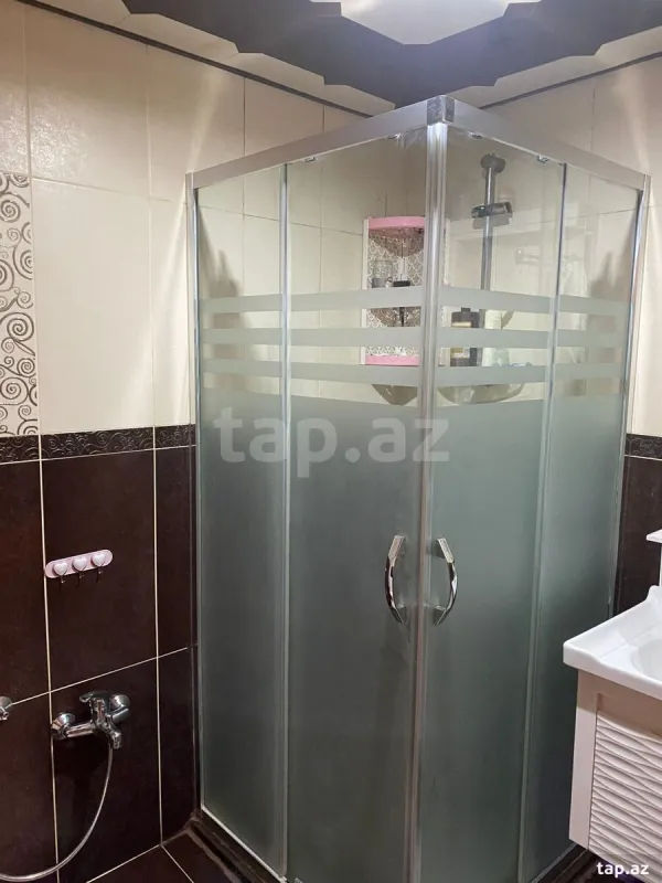 Satılır 2 otaqlı yeni tikili 74 m²