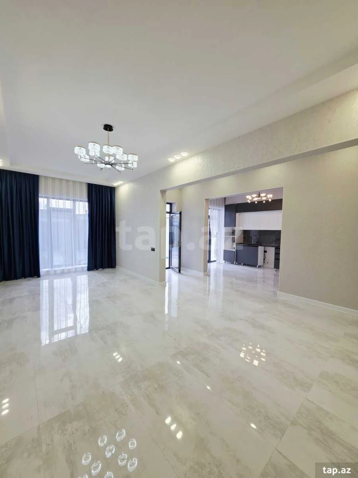 Satılır 4 otaqlı həyət evi