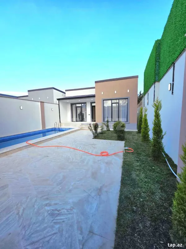 Satılır 4 otaqlı həyət evi