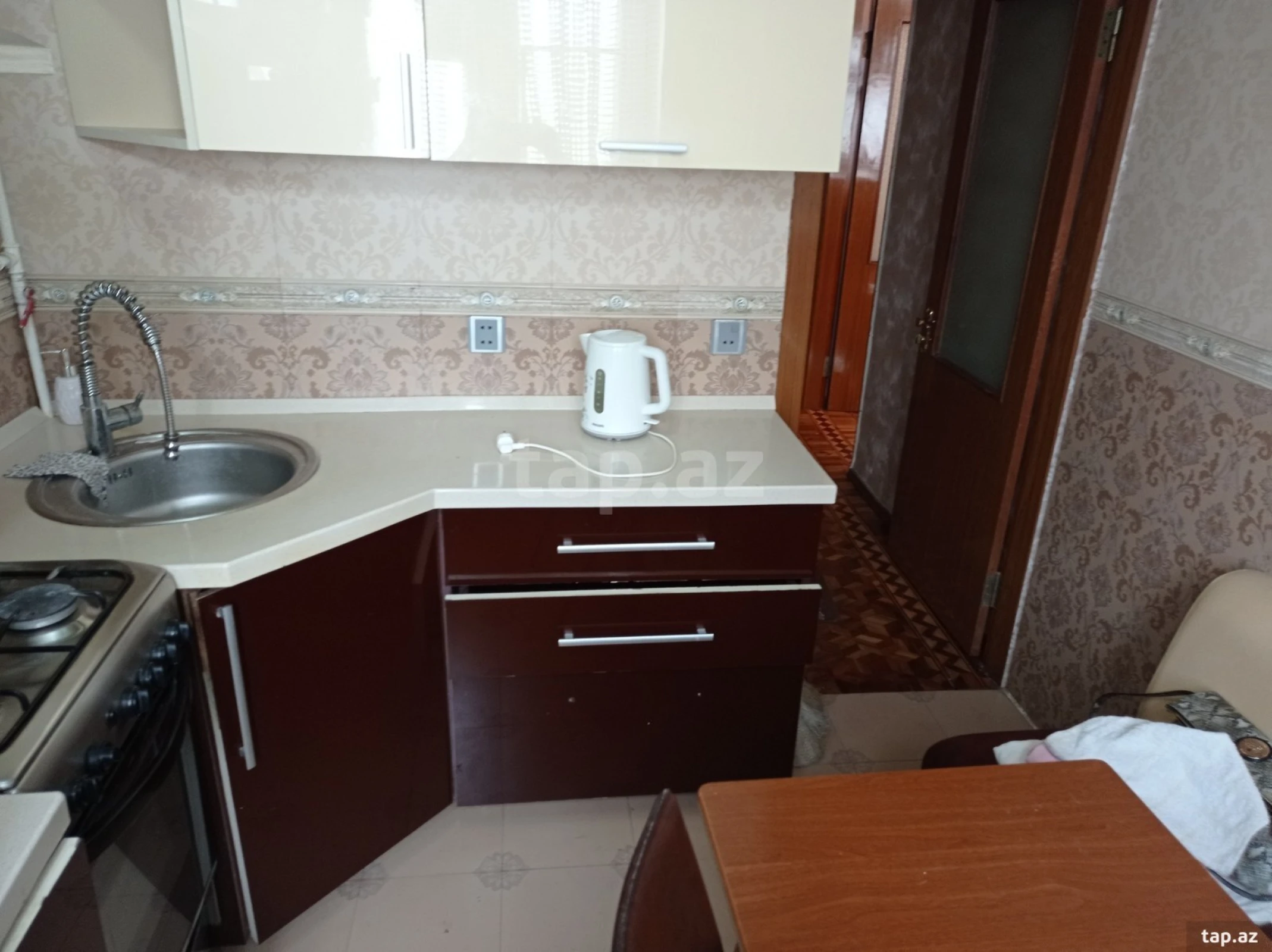 Kirayə verilir 2 otaqlı mənzil 60 m²