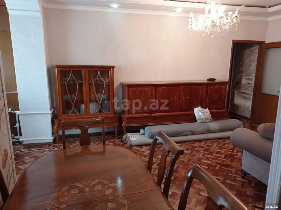 Kirayə verilir 2 otaqlı mənzil 60 m²