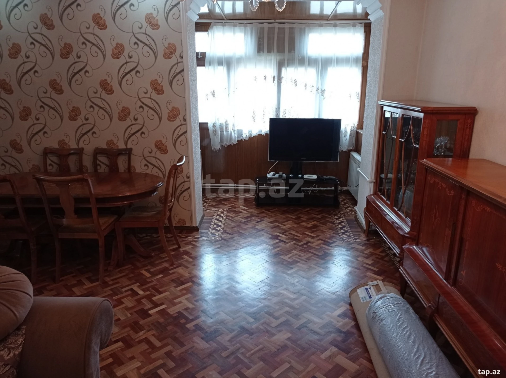 Kirayə verilir 2 otaqlı mənzil 60 m²