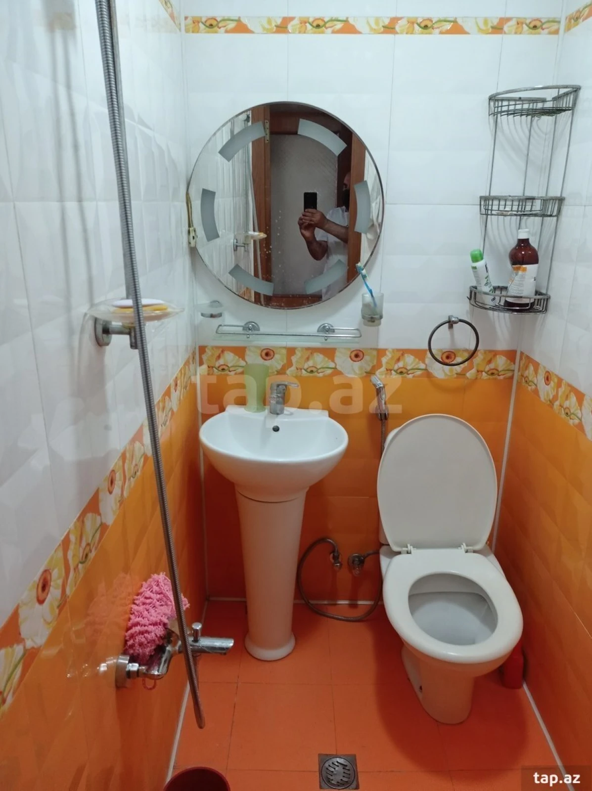 Kirayə verilir 2 otaqlı mənzil 60 m²