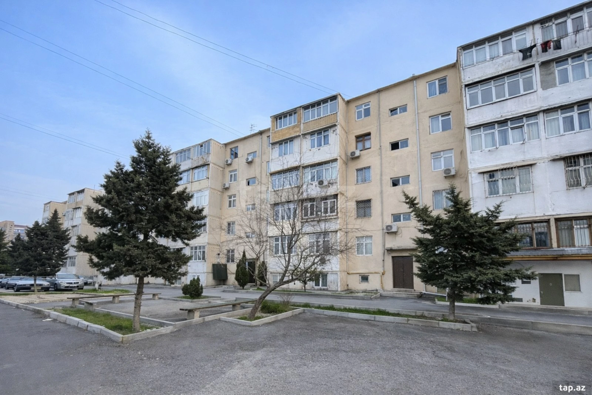 Satılır 2 otaqlı mənzil 55 m²