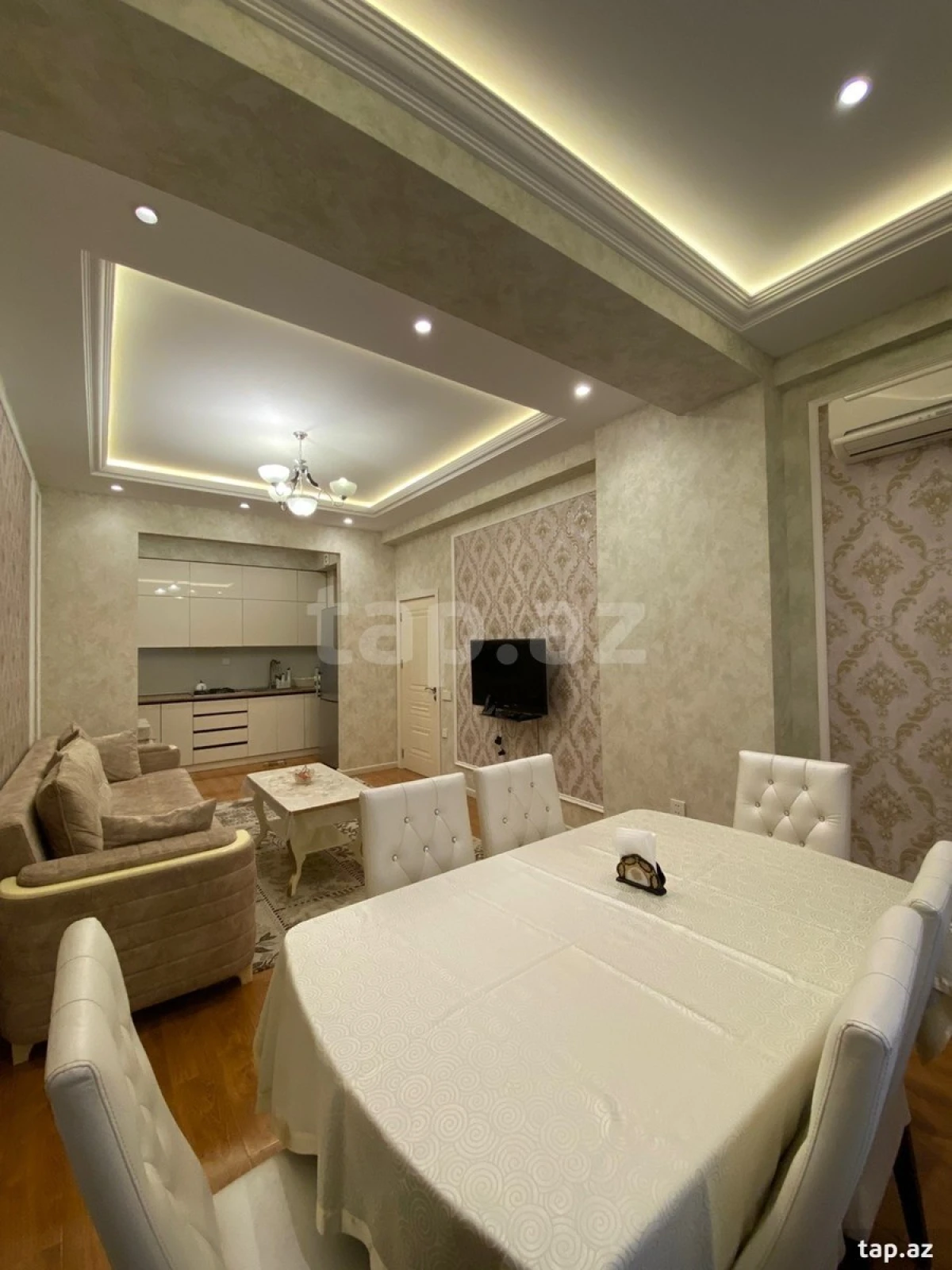 Kirayə verilir 3 otaqlı yeni tikili 84 m²