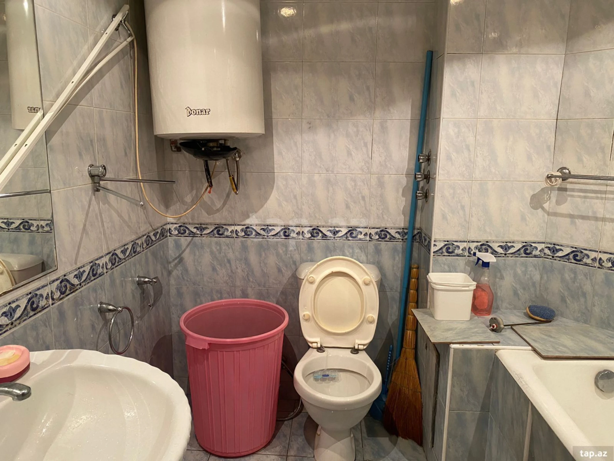 Kirayə verilir 2 otaqlı mənzil 61 m²
