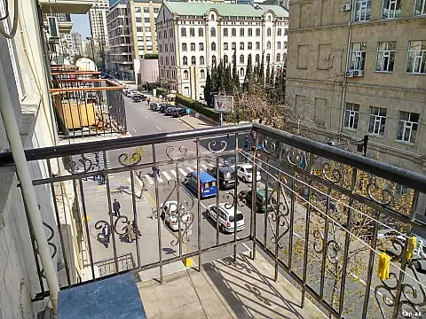 Kirayə verilir ofis