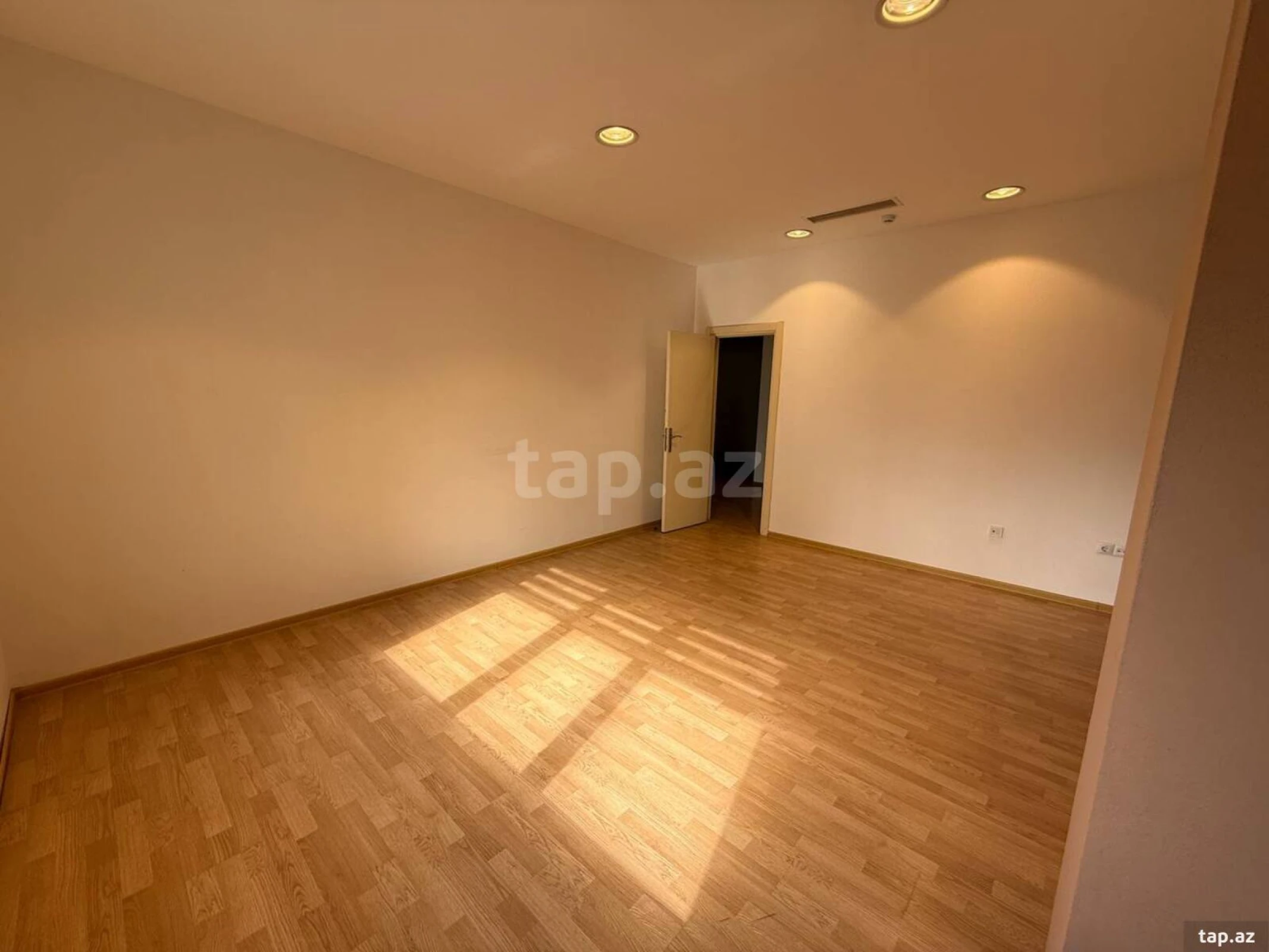 Kirayə verilir ofis