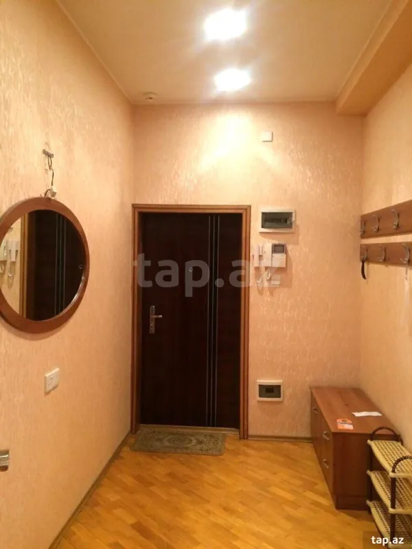 Satılır 3 otaqlı yeni tikili 105 m²