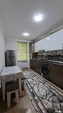 Kirayə verilir 2 otaqlı yeni tikili 55 m²