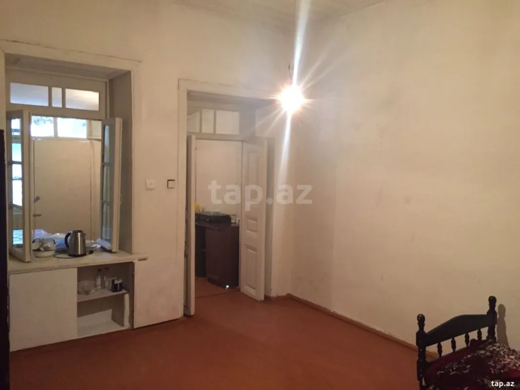 Kirayə verilir 1 otaqlı həyət evi