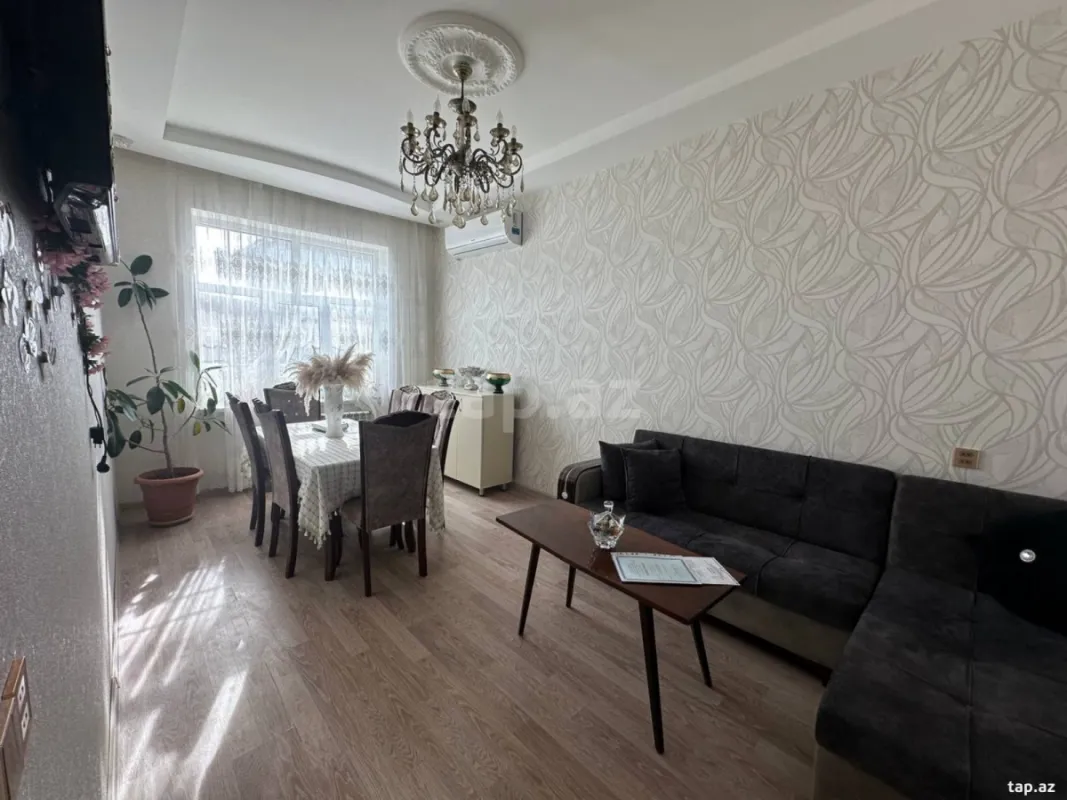 Satılır 4 otaqlı həyət evi