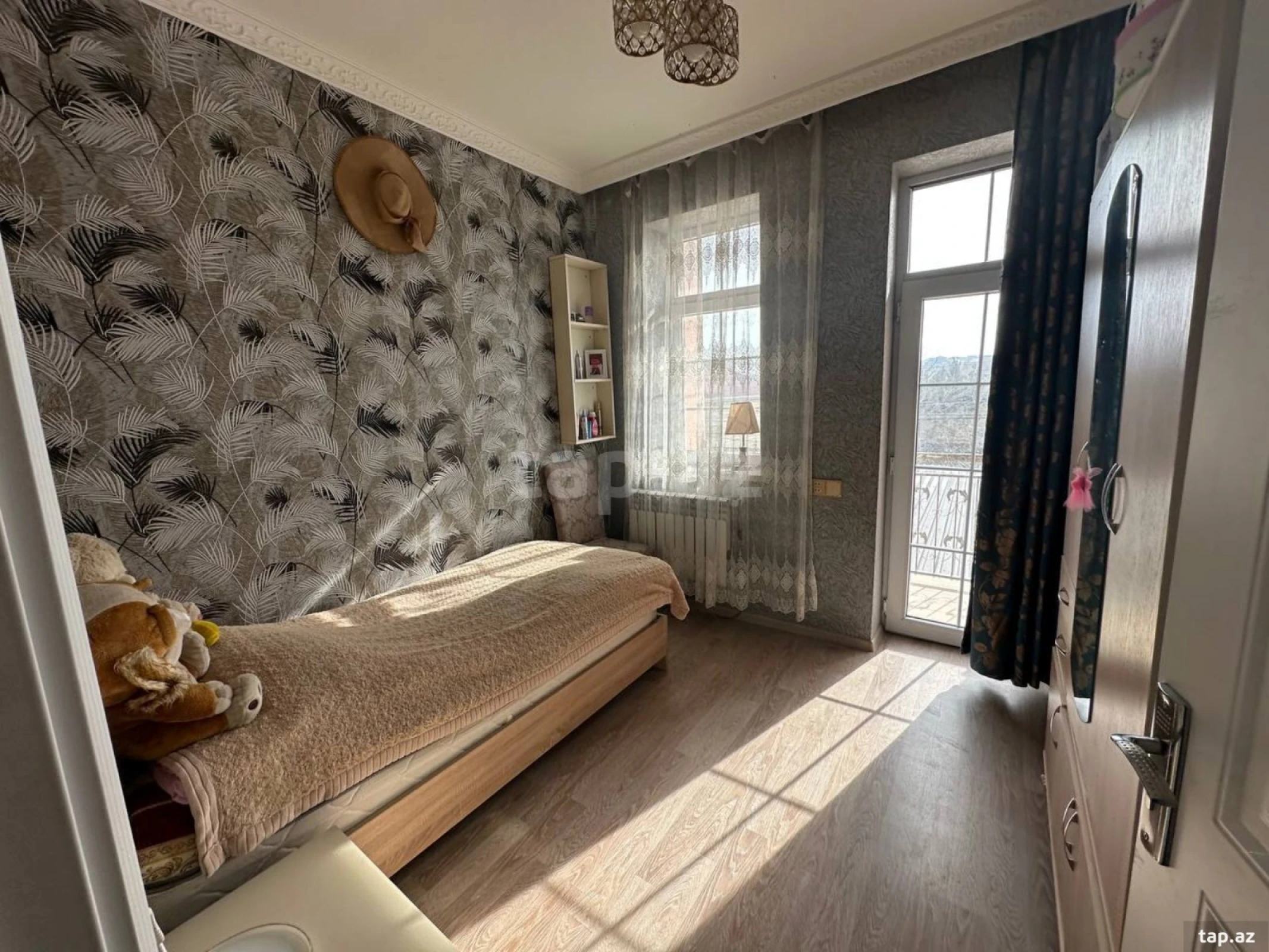 Satılır 4 otaqlı həyət evi