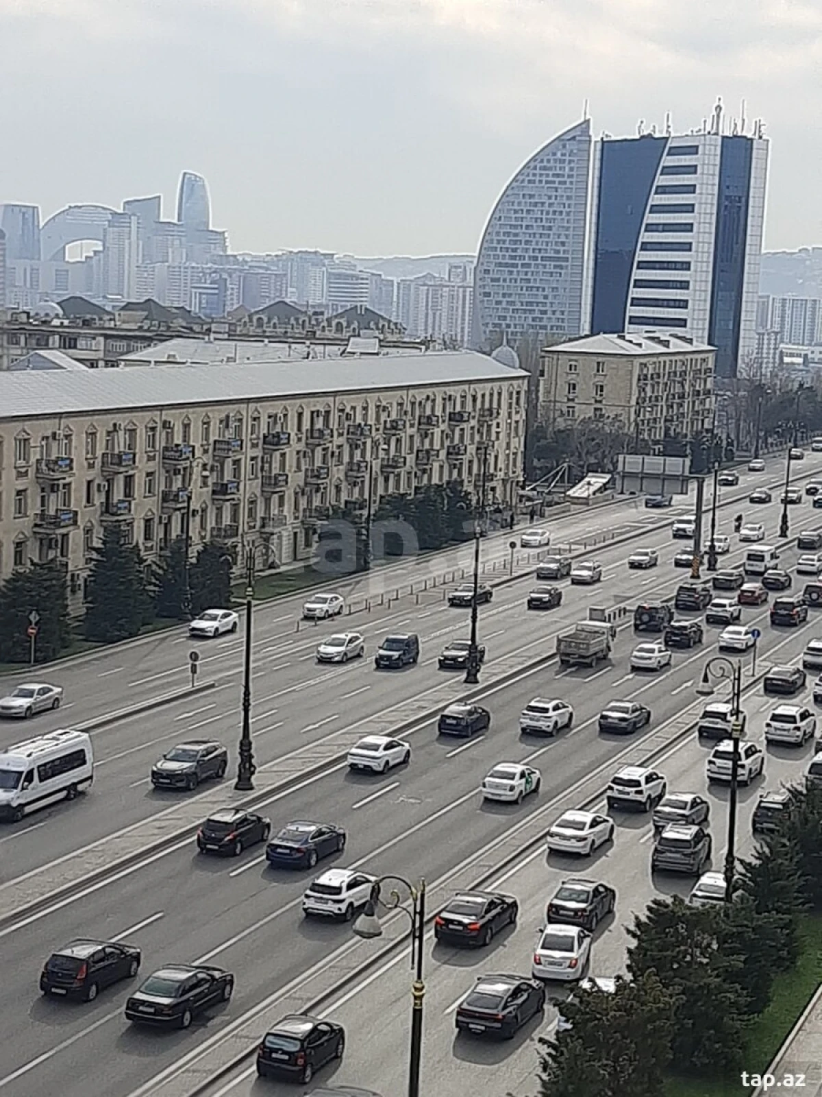 Satılır 5 otaqlı yeni tikili 190 m²