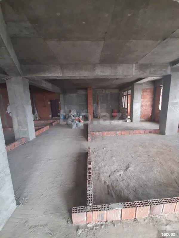 Satılır 5 otaqlı yeni tikili 190 m²