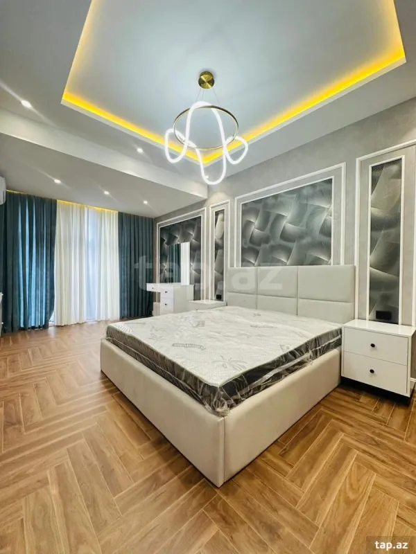 Kirayə verilir 3 otaqlı yeni tikili 115 m²