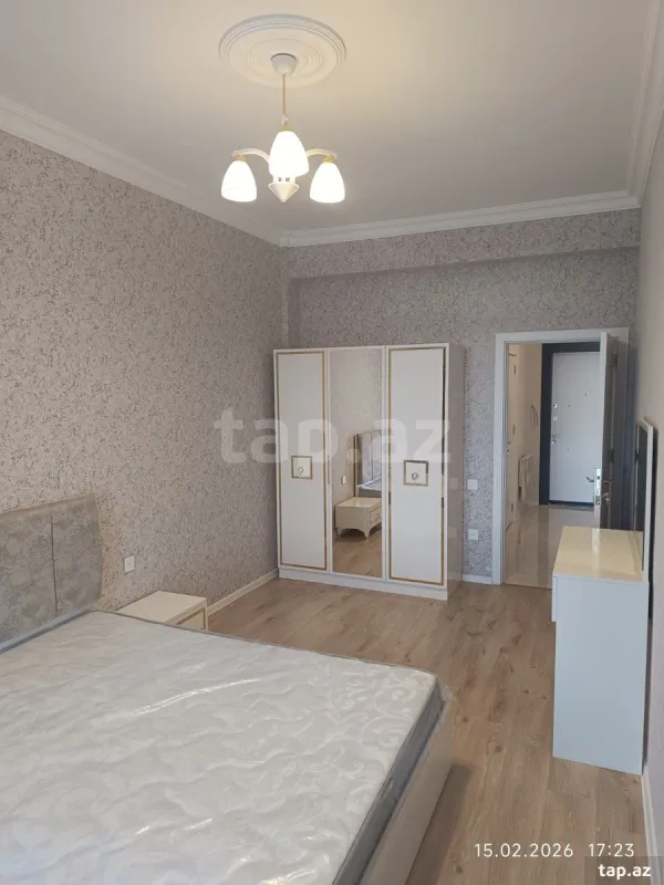 Kirayə verilir 2 otaqlı yeni tikili 72 m²