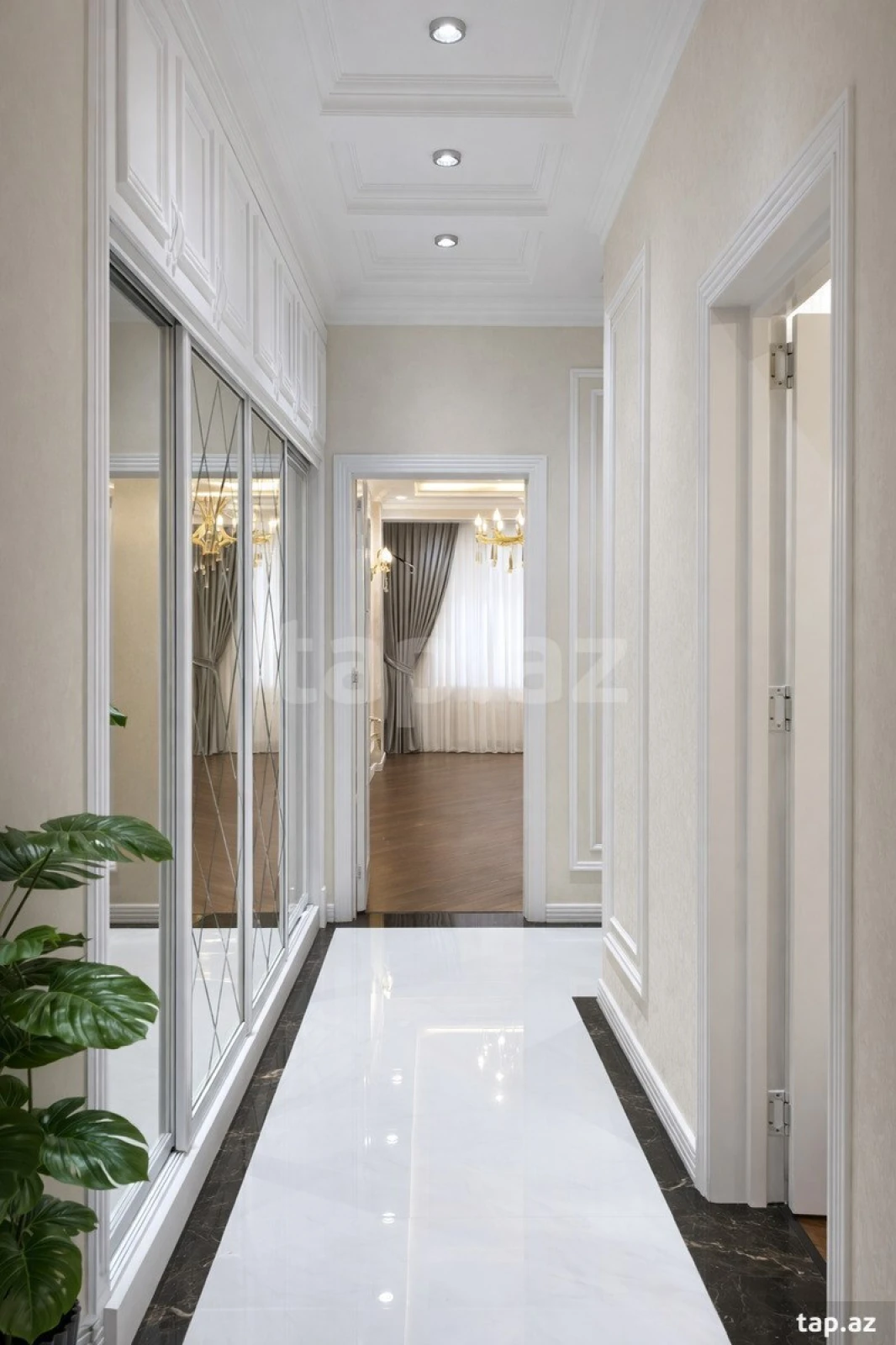 Satılır 3 otaqlı yeni tikili 104 m²