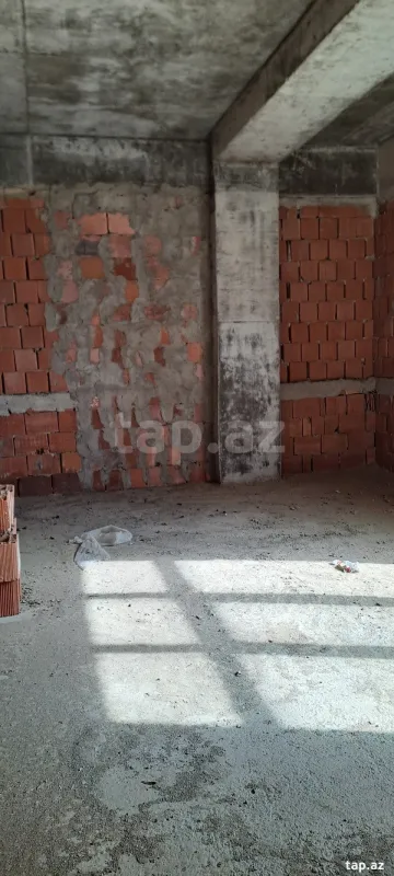 Satılır 2 otaqlı yeni tikili 79.5 m²