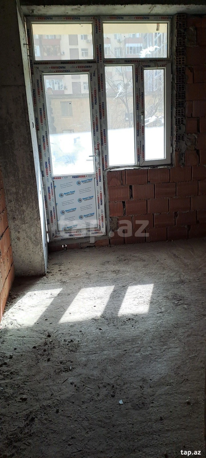 Satılır 2 otaqlı yeni tikili 79.5 m²