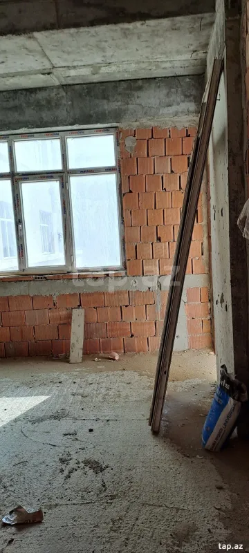 Satılır 2 otaqlı yeni tikili 79.5 m²