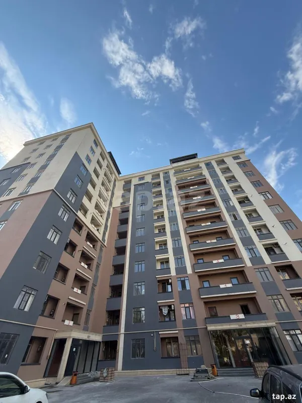 Satılır 2 otaqlı yeni tikili 63 m²