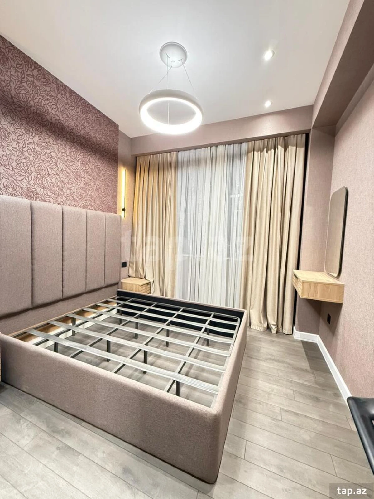 Satılır 2 otaqlı yeni tikili 63 m²