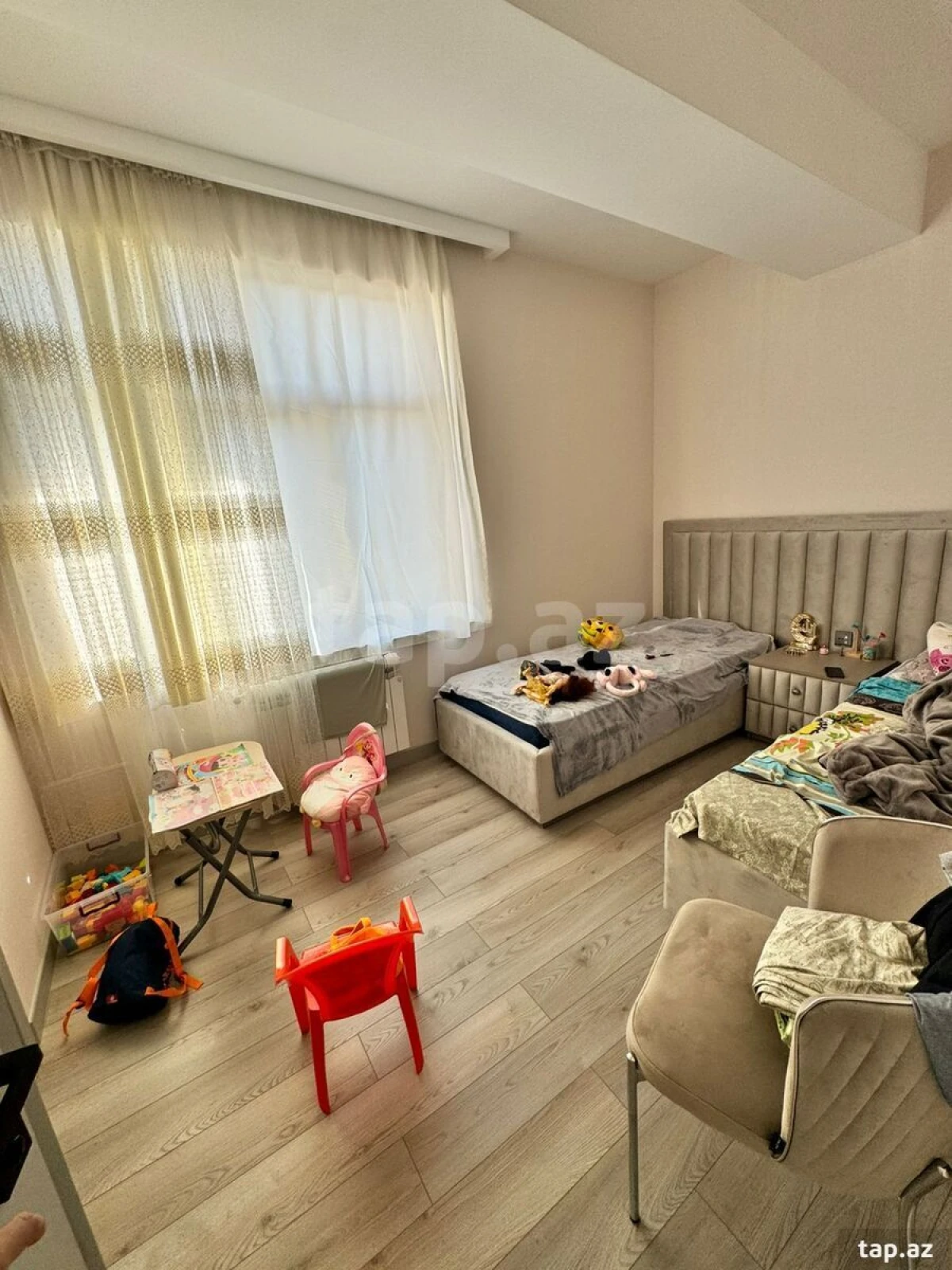 Satılır 3 otaqlı mənzil 98 m²