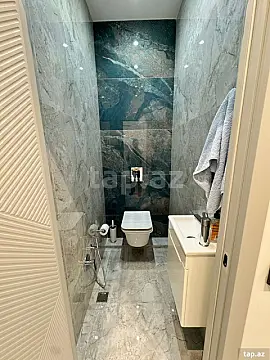 Satılır 3 otaqlı mənzil 98 m²