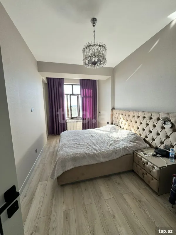 Satılır 3 otaqlı mənzil 98 m²