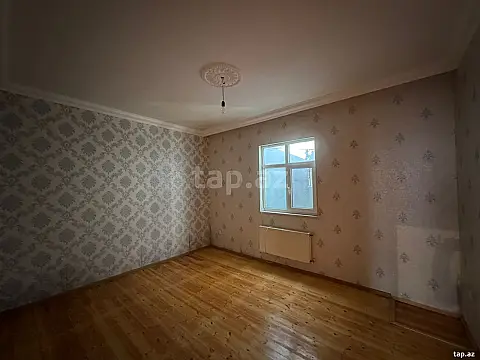 Satılır 4 otaqlı həyət evi