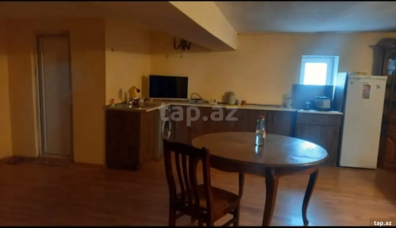 Kirayə verilir 3 otaqlı mənzil 90 m²