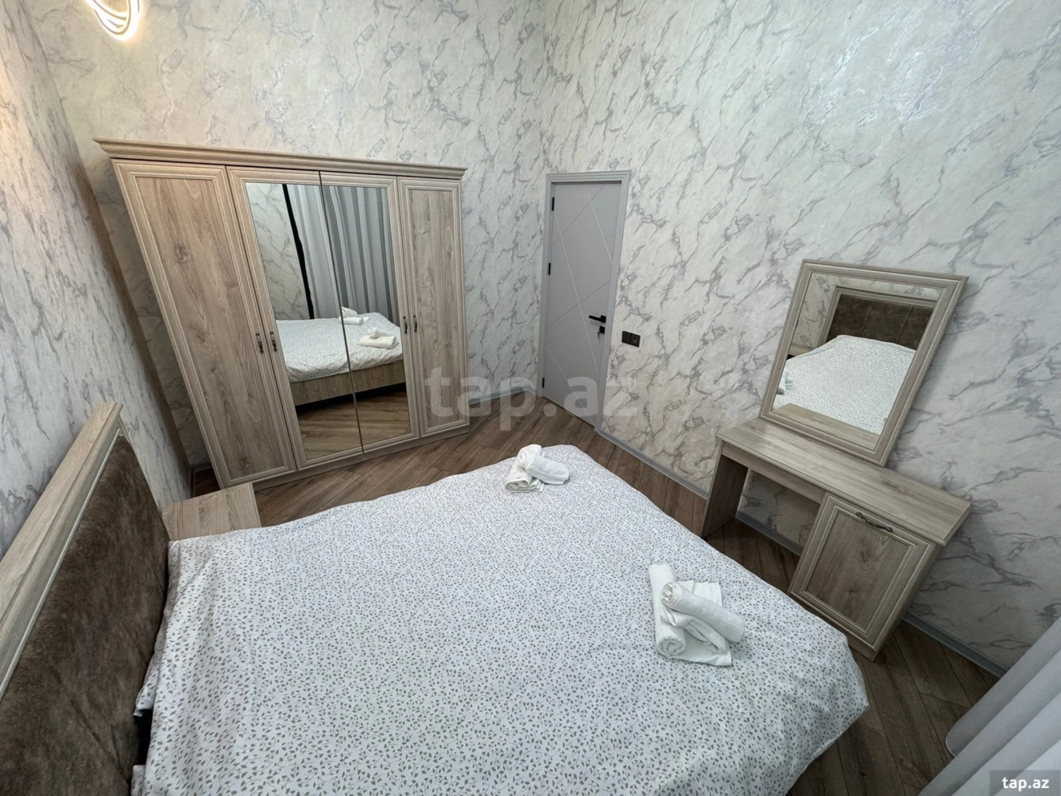 Kirayə verilir 3 otaqlı həyət evi