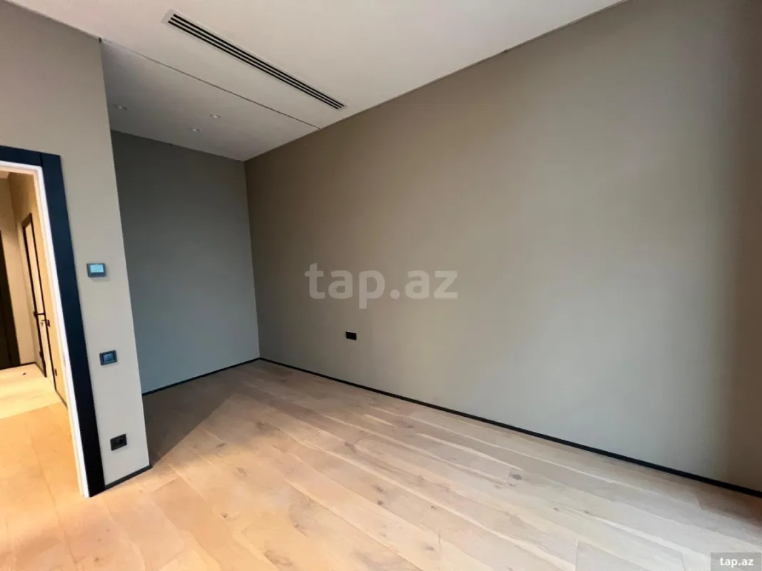 Satılır 2 otaqlı yeni tikili 74 m²