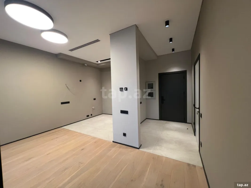 Satılır 2 otaqlı yeni tikili 74 m²