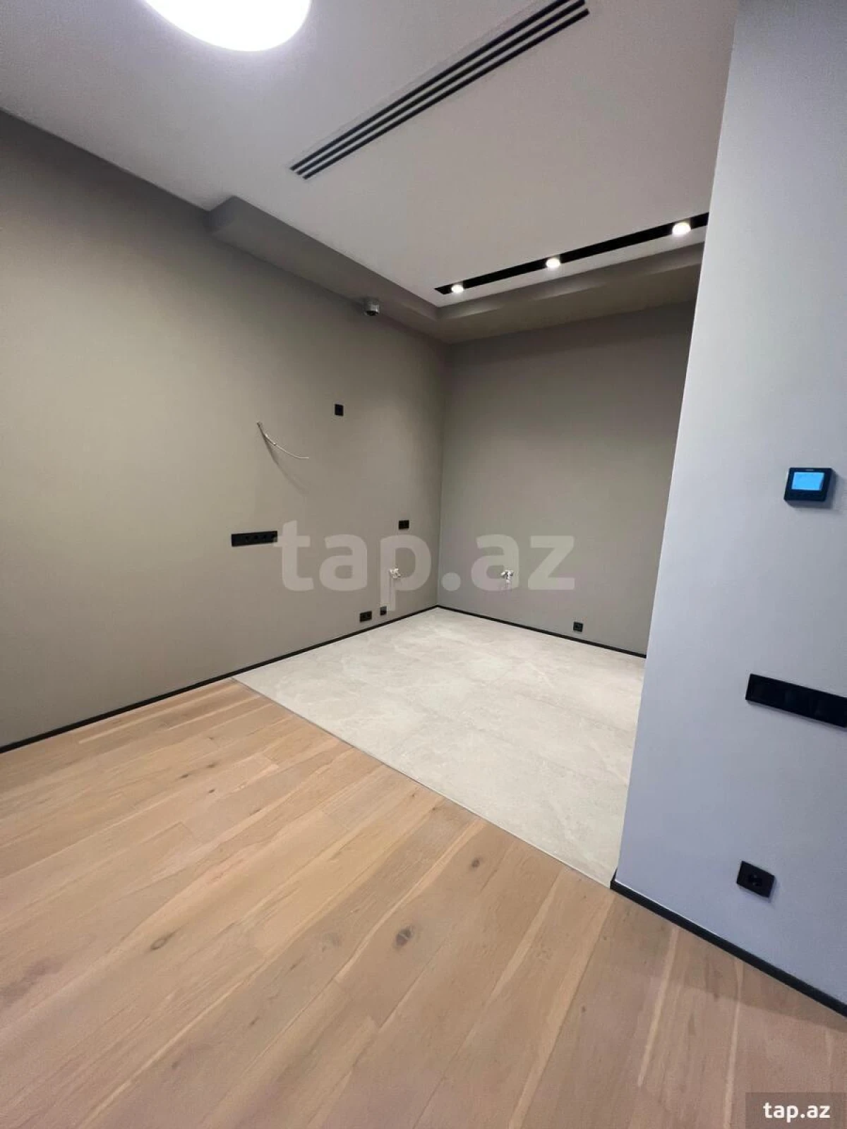 Satılır 2 otaqlı yeni tikili 74 m²