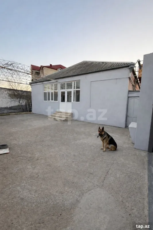 Satılır 4 otaqlı həyət evi
