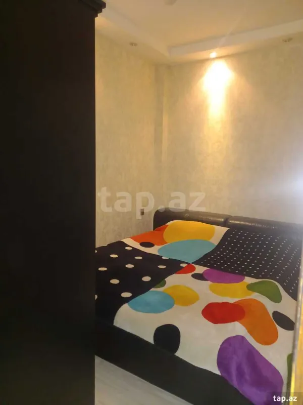 Kirayə verilir 2 otaqlı yeni tikili 50 m²