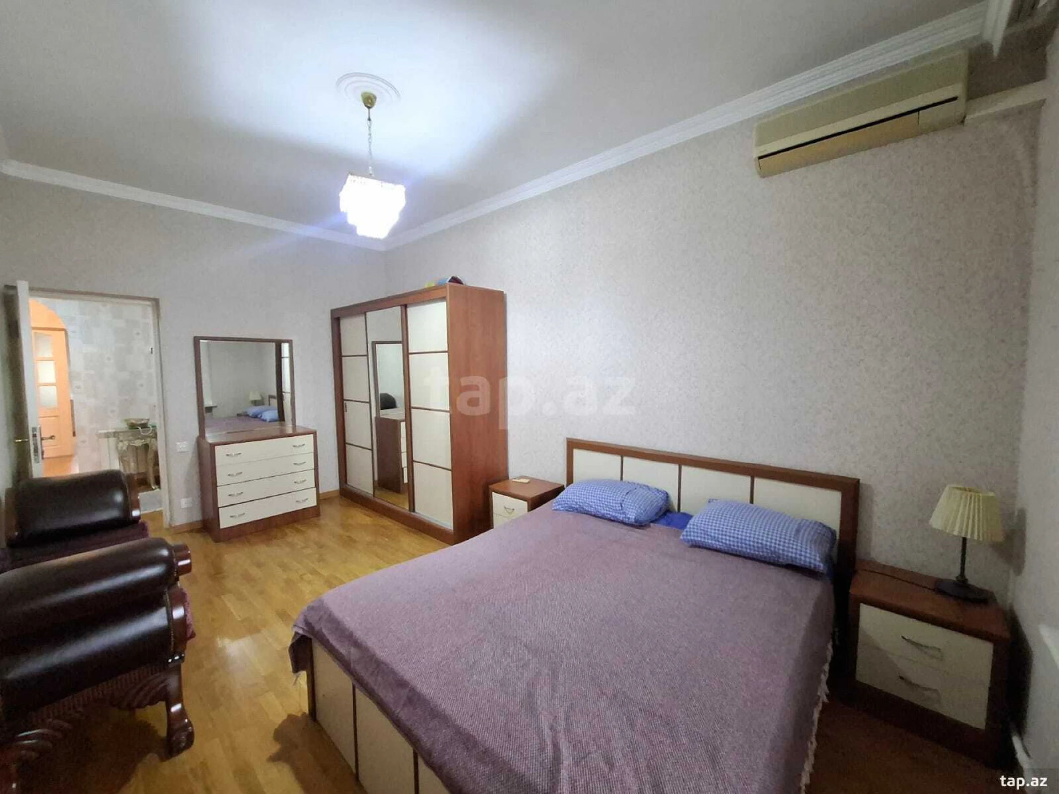 Kirayə verilir 2 otaqlı yeni tikili 85 m²