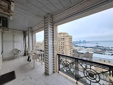 Kirayə verilir 2 otaqlı yeni tikili 85 m²